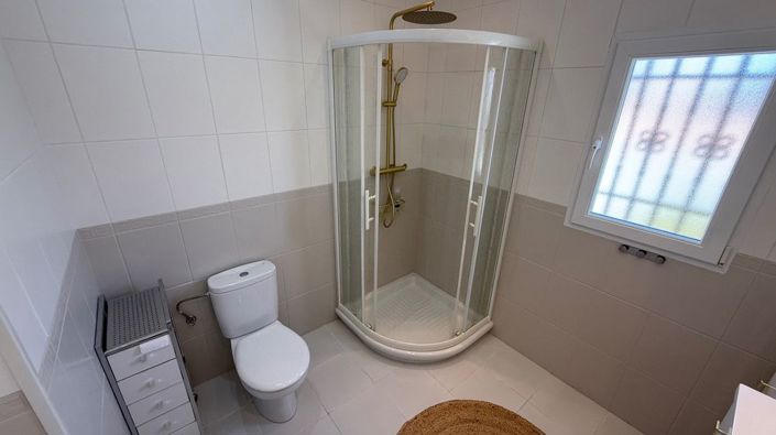 Image No.13-3 Bed Villa for sale