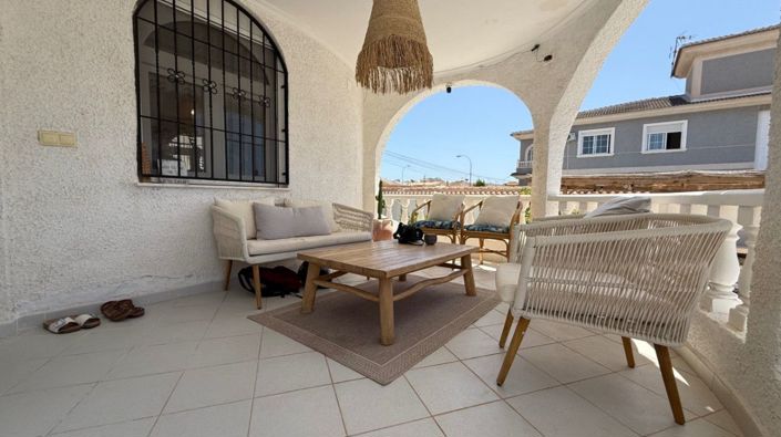 Image No.27-3 Bed Villa for sale