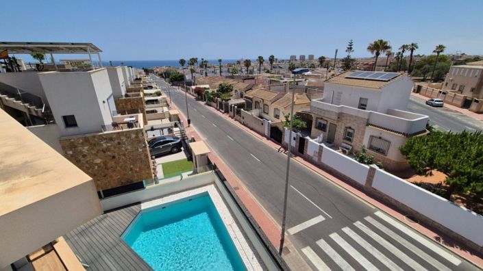 Image No.42-4 Bed Villa for sale