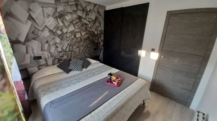 Image No.13-3 Bed Apartment for sale