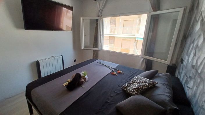 Image No.15-3 Bed Apartment for sale