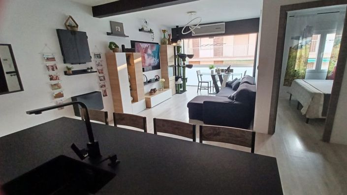 Image No.8-3 Bed Apartment for sale