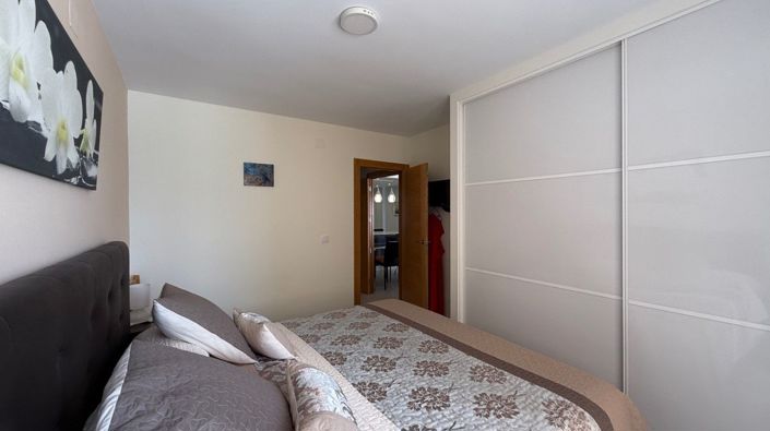 Image No.9-3 Bed Apartment for sale