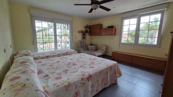 Image No.32-7 Bed Villa for sale