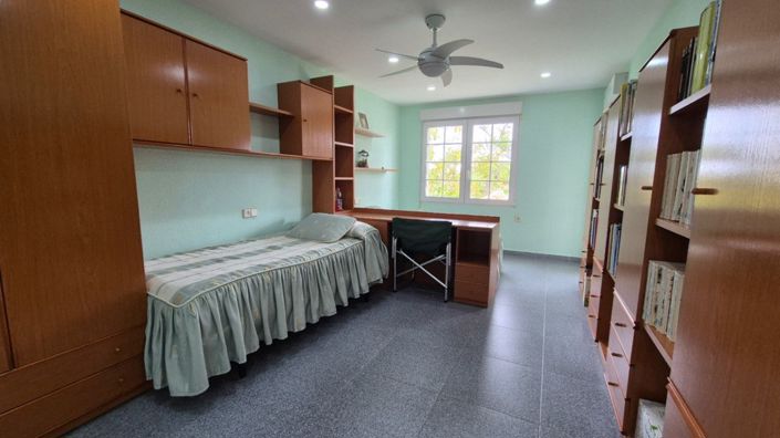 Image No.33-7 Bed Villa for sale