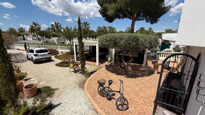 Image No.28-4 Bed Villa for sale