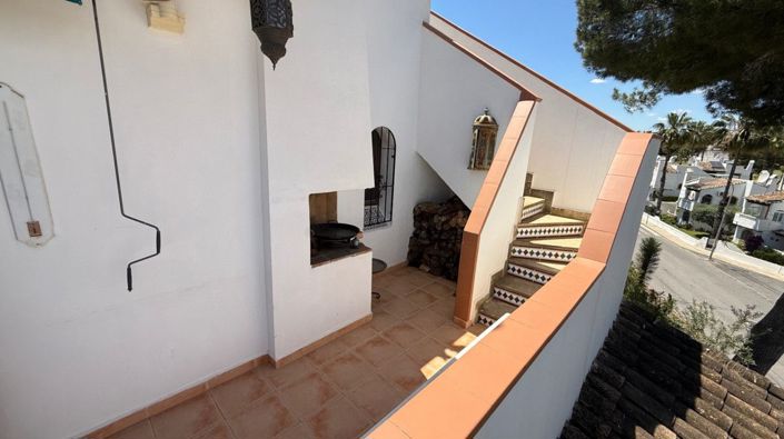 Image No.39-4 Bed Villa for sale