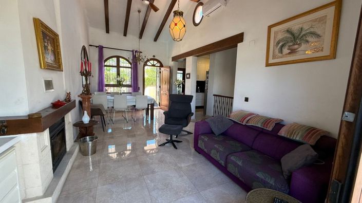 Image No.6-4 Bed Villa for sale