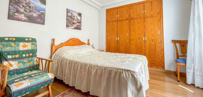 Image No.13-3 Bed Apartment for sale