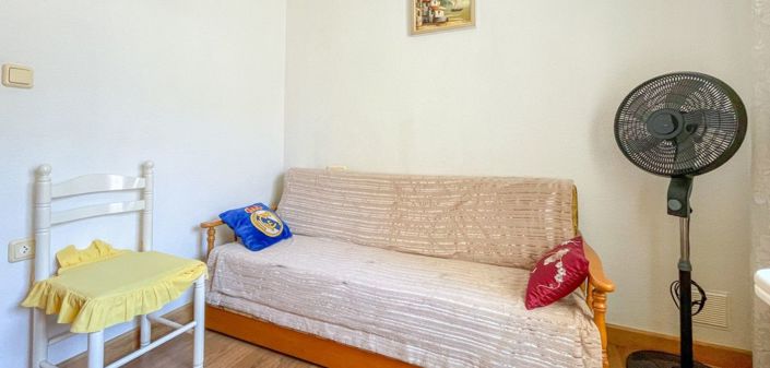 Image No.17-3 Bed Apartment for sale
