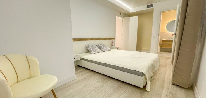 Image No.10-2 Bed Apartment for sale