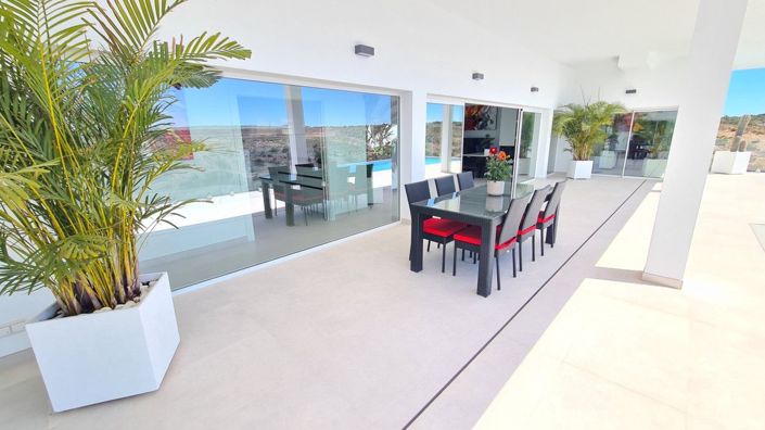 Image No.27-5 Bed Villa for sale