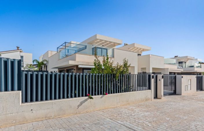 Image No.33-3 Bed Villa for sale