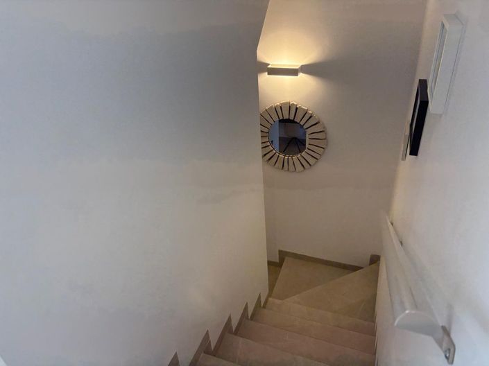 Image No.15-3 Bed Villa for sale
