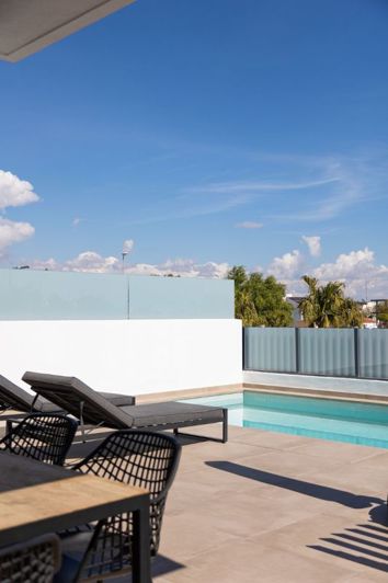 Image No.5-3 Bed Villa for sale