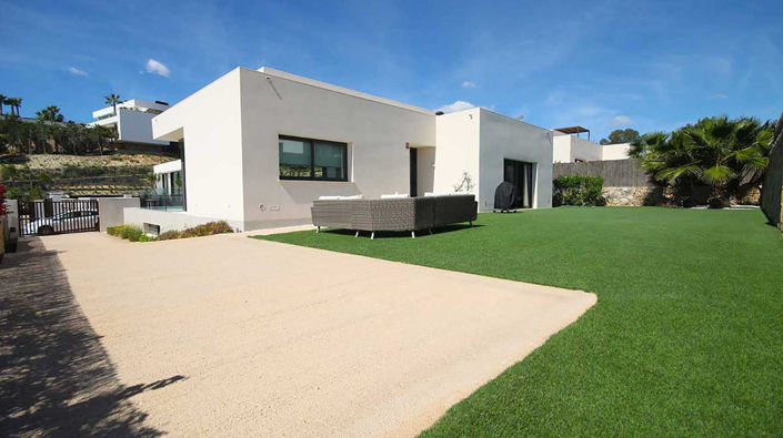 Image No.23-3 Bed Villa for sale