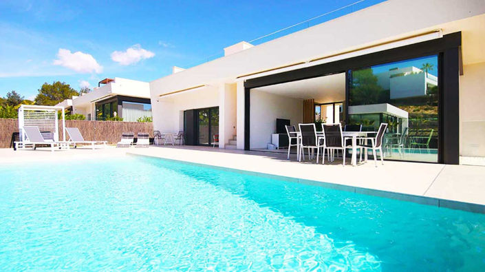 Image No.3-3 Bed Villa for sale