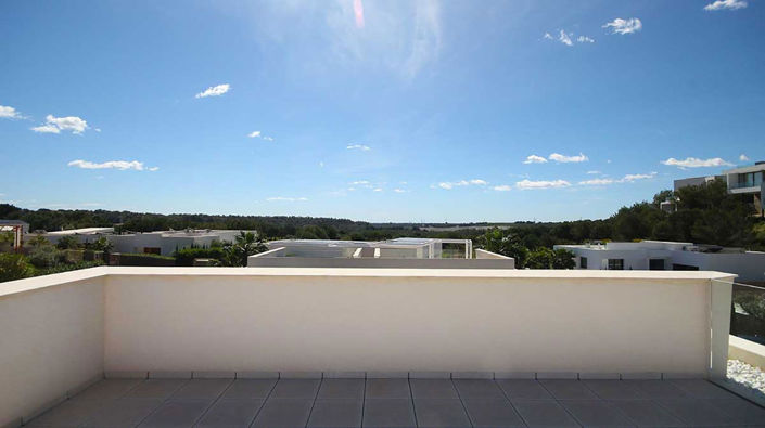 Image No.30-3 Bed Villa for sale