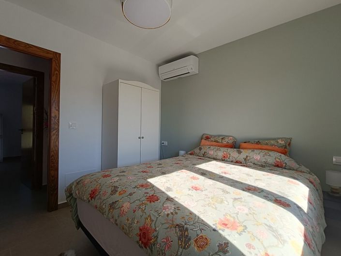 Image No.26-5 Bed Villa for sale