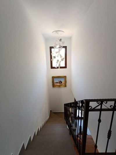 Image No.37-5 Bed Villa for sale