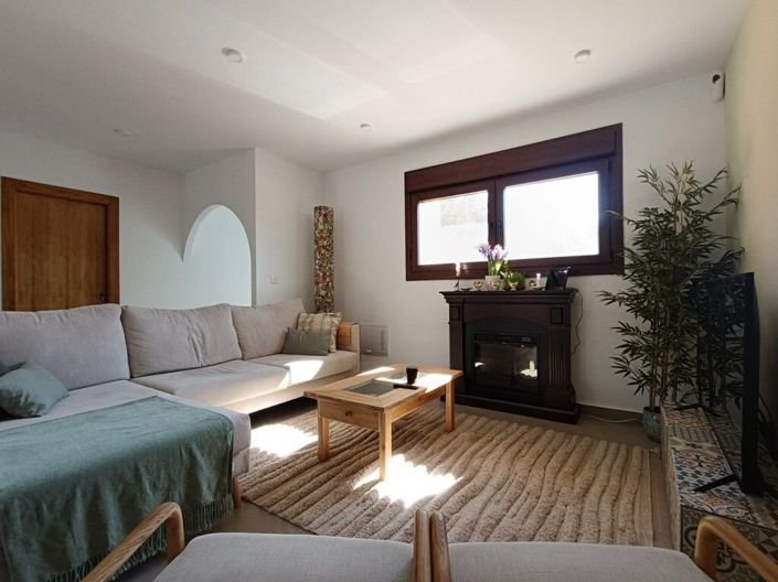 Image No.44-5 Bed Villa for sale