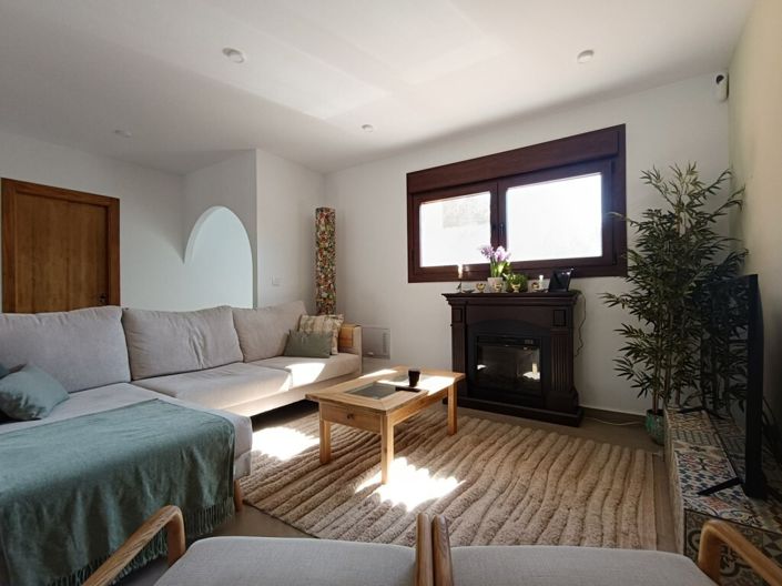 Image No.44-5 Bed Villa for sale