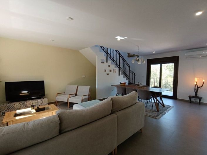 Image No.46-5 Bed Villa for sale