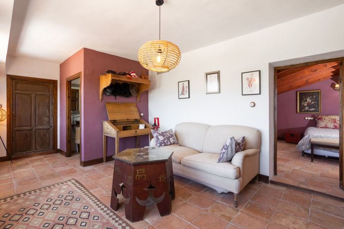 Image No.15-4 Bed Villa for sale