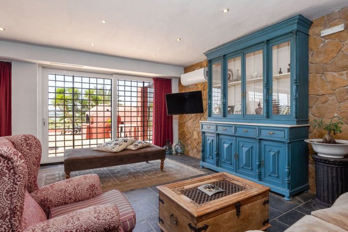 Image No.5-4 Bed Villa for sale