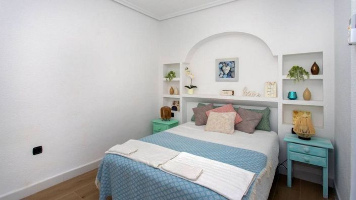 Image No.20-3 Bed Apartment for sale