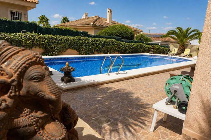 Image No.8-4 Bed Villa for sale