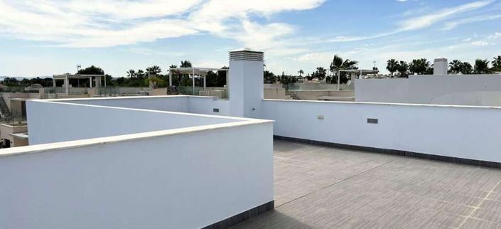 Image No.27-3 Bed Villa for sale