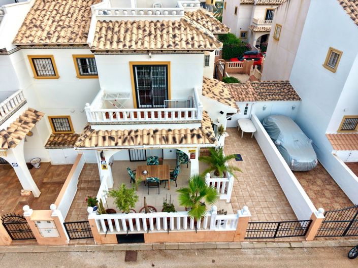 Image No.26-2 Bed House for sale