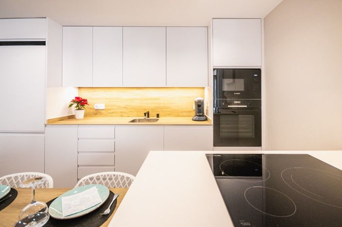 Image No.9-3 Bed Apartment for sale