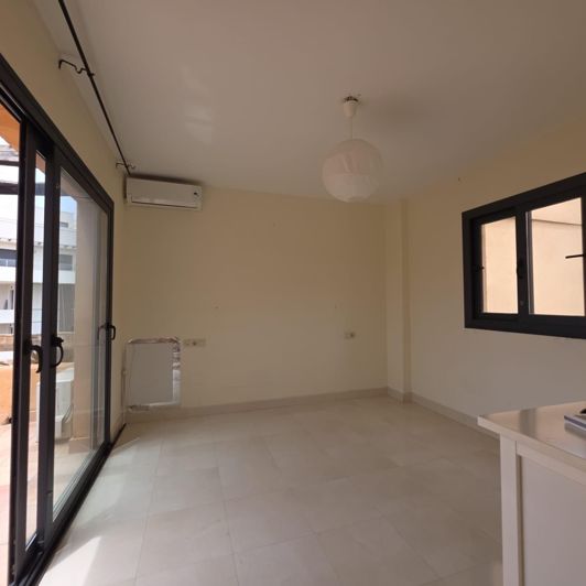 Image No.27-4 Bed House for sale