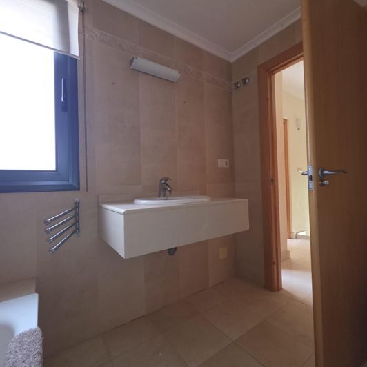 Image No.34-4 Bed House for sale
