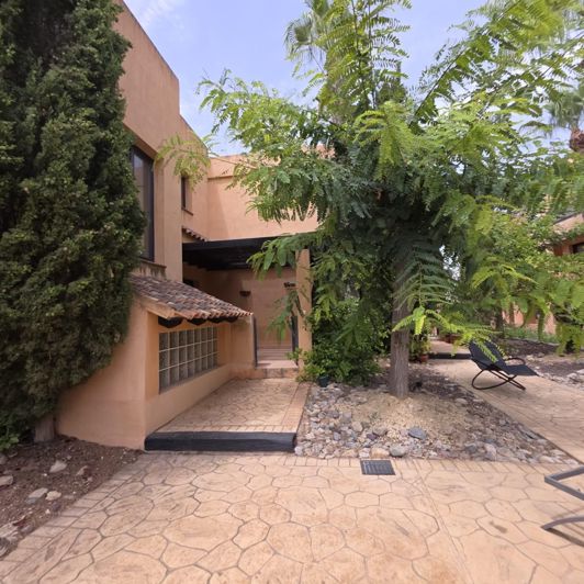Image No.4-4 Bed House for sale