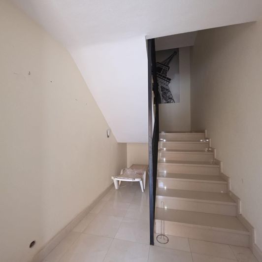 Image No.49-4 Bed House for sale