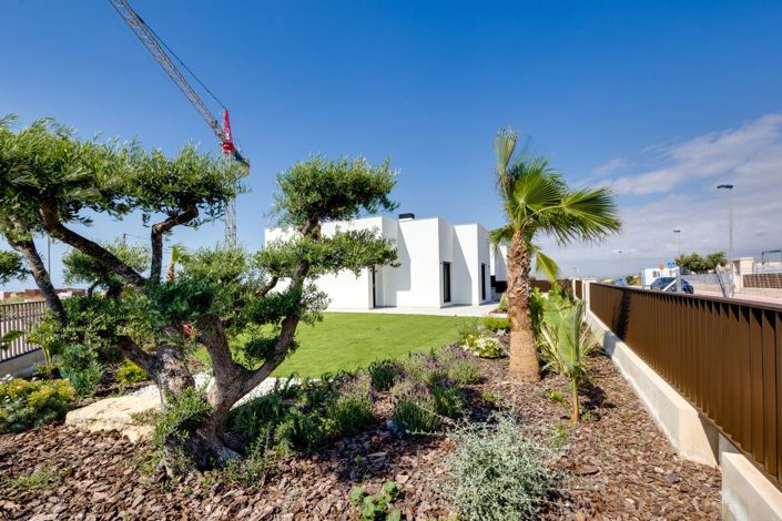 Image No.25-3 Bed Villa for sale