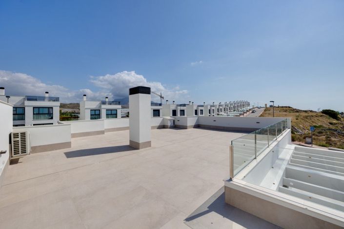 Image No.38-3 Bed Villa for sale