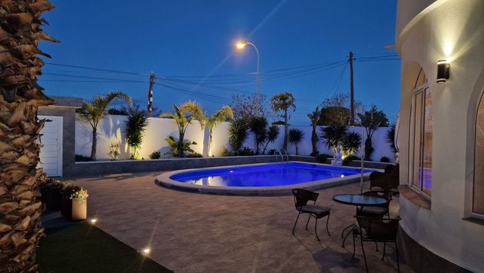 Image No.47-5 Bed Villa for sale
