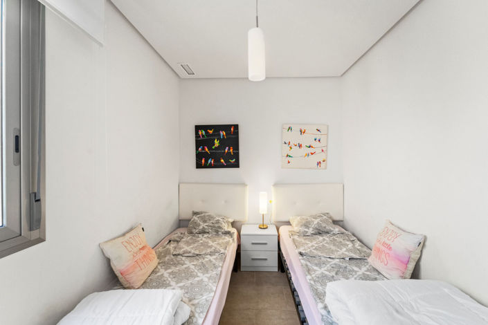 Image No.18-2 Bed Apartment for sale