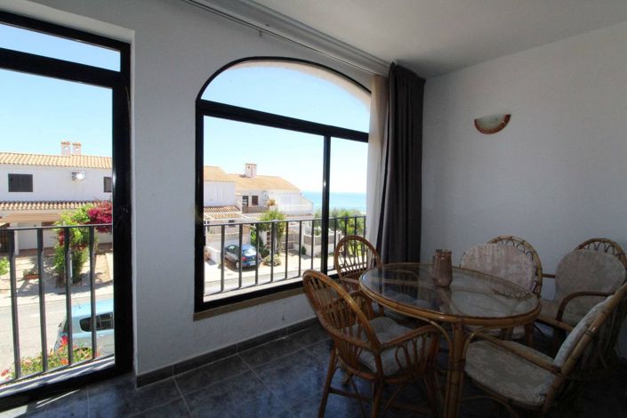 Image No.16-2 Bed House for sale