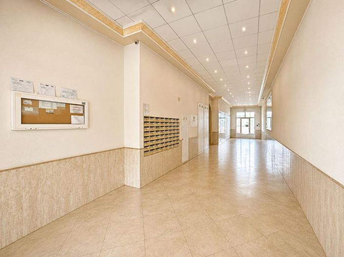 Image No.17-2 Bed Apartment for sale