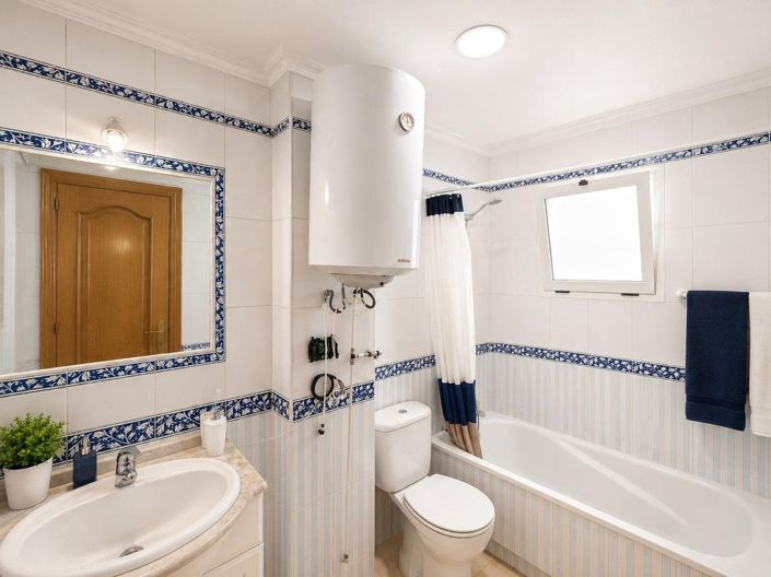 Image No.9-2 Bed Apartment for sale