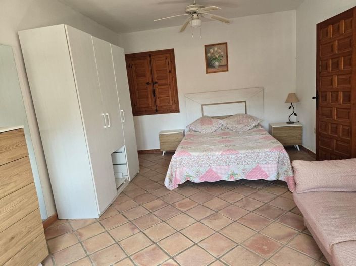 Image No.21-4 Bed Villa for sale