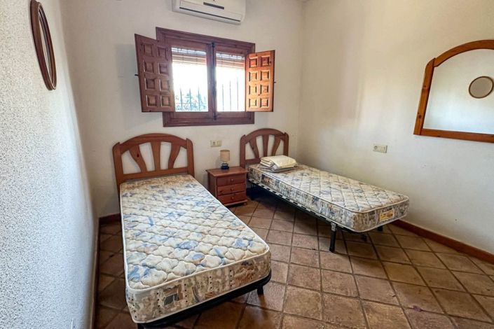 Image No.23-4 Bed Villa for sale