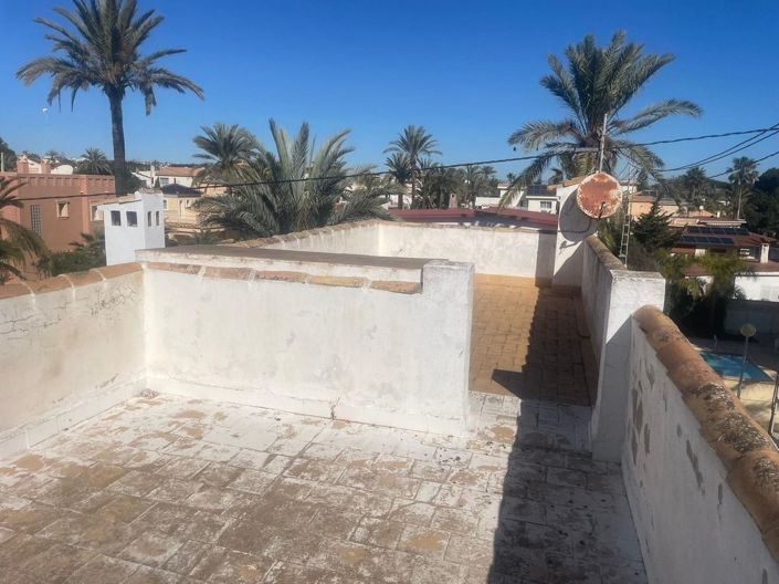 Image No.33-4 Bed Villa for sale
