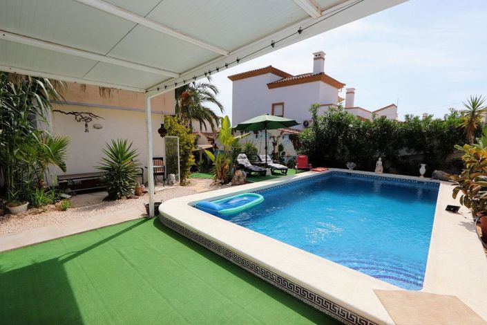 Image No.42-3 Bed Villa for sale