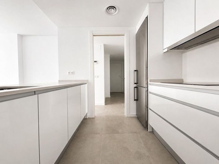 Image No.15-2 Bed Apartment for sale